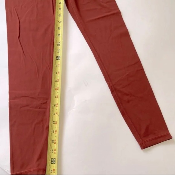 ATHLETA -Salutation Stash Tight Size Small - Picture 13 of 14